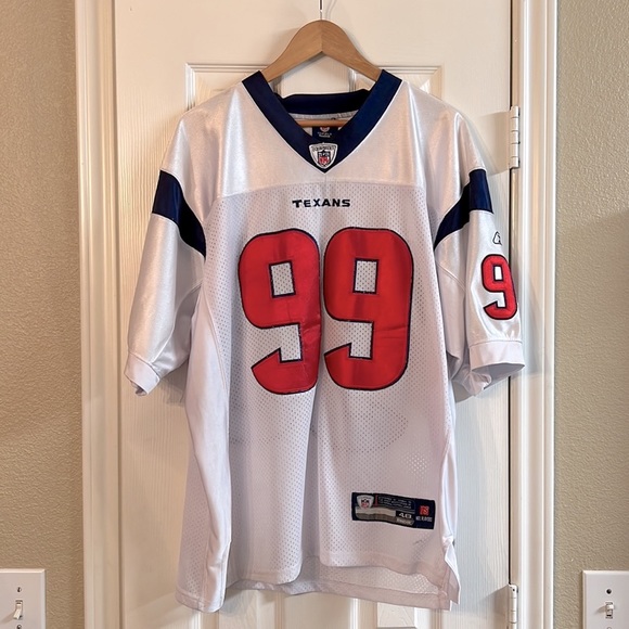 Sports Illustrated JJ Watt Texans Magazine Cover with Frame and Jersey Bundle - Picture 3 of 7